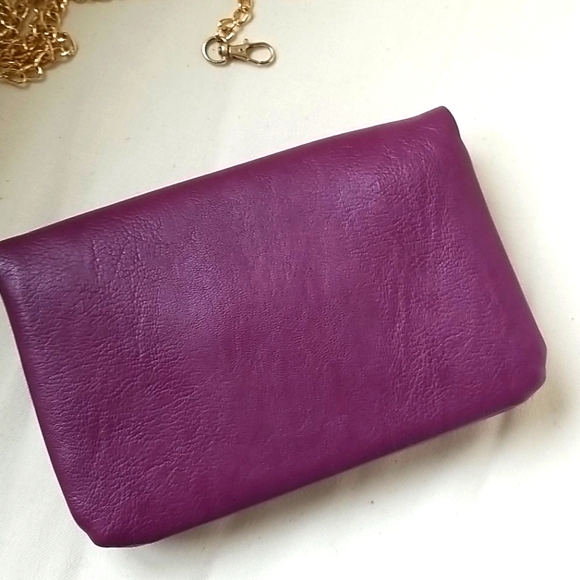 Trending ~Francesca's Small Wallet/clutch purse/accessory~ burgundy/ purple - Picture 5 of 8